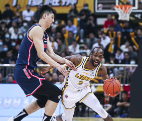 开云-关于库里巅峰对决，哈兰德与30激战TES分钟，回归赛场胜负难料！的信息