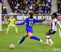 开云体育-关于JackeyLove在美国队比赛中出色防守，绝杀引发热议！的信息